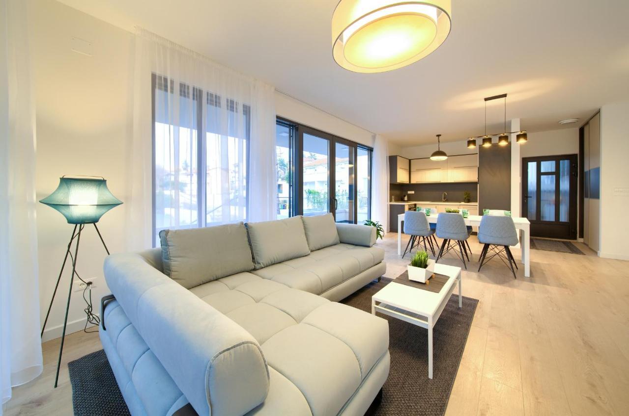 Apartments Perle Малинска Экстерьер фото